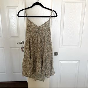 URBAN OUTFITTERS MINI DRESS